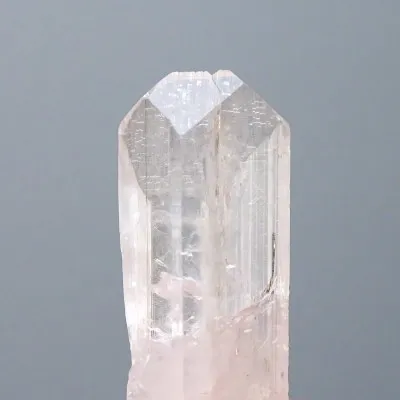 Danburit přírodní krystal 14,2g, Mexiko | MINERALS-STONES®