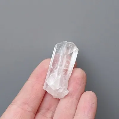 Danburit Naturkristall 14,2g, Mexiko | MINERALS-STONES®