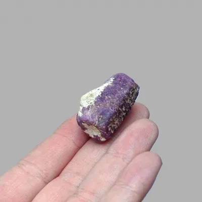 Natürlicher Rubinkristall 18,8g, Madagaskar | MINERALS-STONES