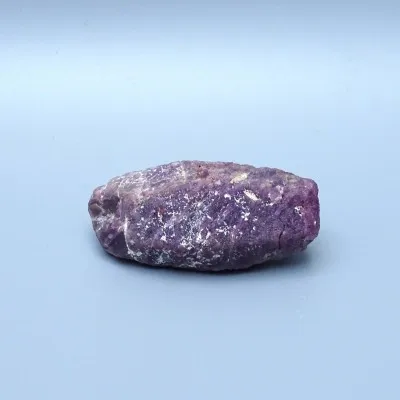Rubín přírodní krystal 69,5g, Madagaskar | MINERALS-STONES®