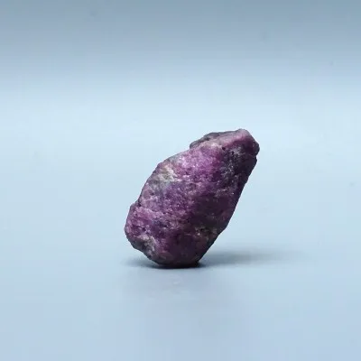 Ruby natural crystal 16.5g, Madagascar | MINERALS-STONES®
