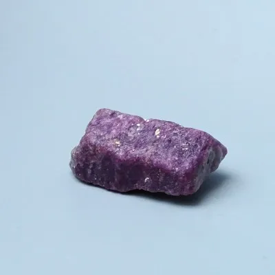 Natürlicher Rubinkristall 27,2g, Madagaskar | MINERALS-STONES