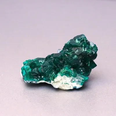 Dioptas natural crystals 19.8g, Congo | MINERALS-STONES