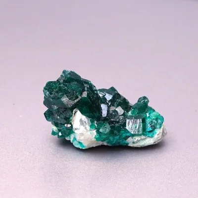 Dioptas natural crystals 19.8g, Congo | MINERALS-STONES