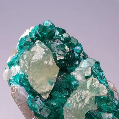 Dioptas natural crystals 63.5g, Congo | MINERALS-STONES