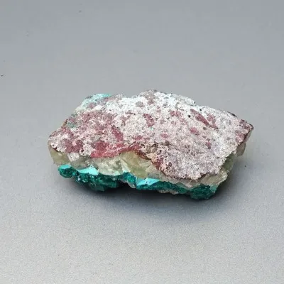 Dioptas natürliche Kristalle 63,5g, Kongo | MINERALS-STONES