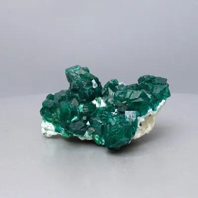 Dioptas natural crystals 54,7g, Congo | MINERALS-STONES
