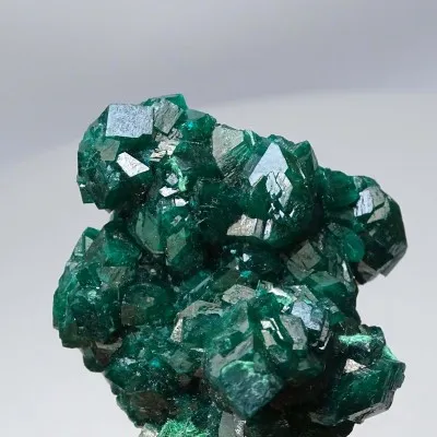 Dioptas natural crystals 54,7g, Congo | MINERALS-STONES