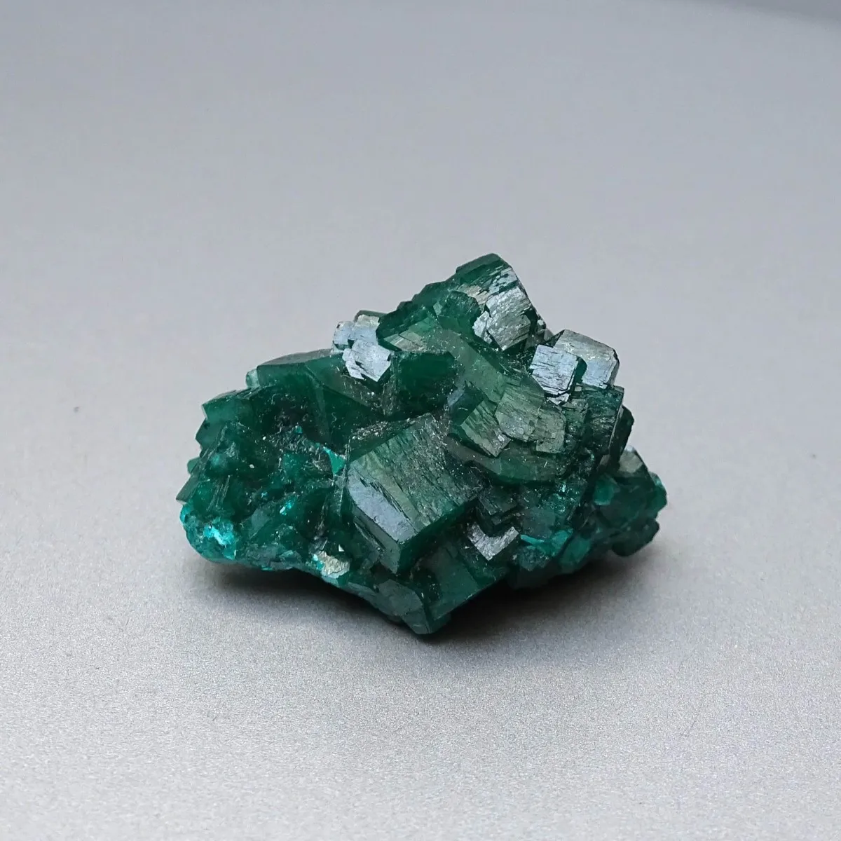Dioptas natural crystals 22.1g, Congo | MINERALS-STONES
