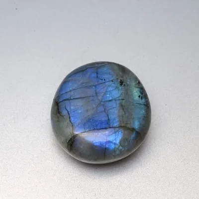 Labradorit poliert 96g, Madagaskar | MINERALS-STONES