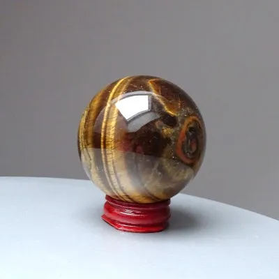 Polierte Tigeraugen-Mineralienkugel, 223g, Namibia | MINERALS-STONES