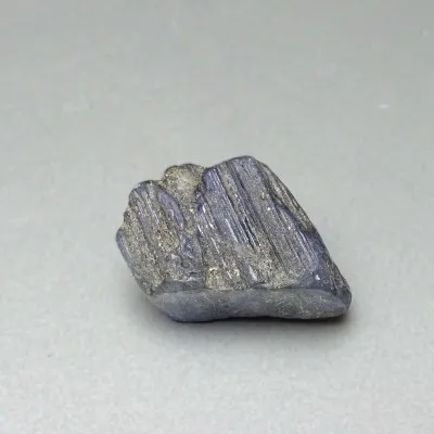 Tanzanit surový minerál 23,5g, Tanzánie
