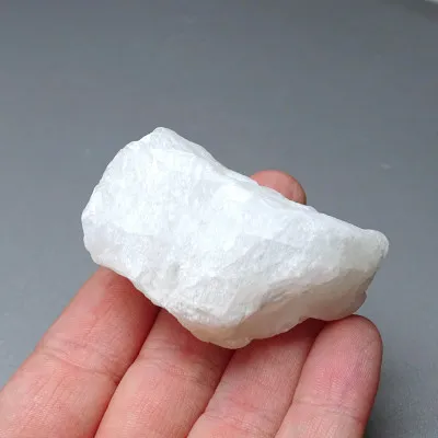 Adular / moonstone 54.1g, Tanzania, MINERALS-STONES