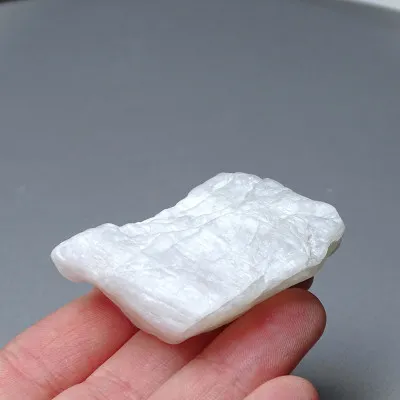 Adular / moonstone 42.1g, Tanzania, MINERALS-STONES
