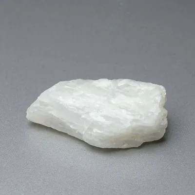 Adular / moonstone 32.3g, Tanzania, MINERALS-STONES