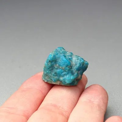 Natural turquoise 9.8g, Armenia | MINERALS-STONES