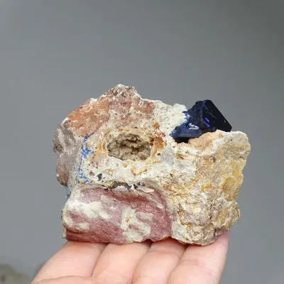 Azurit-Kristalle im Gestein 282g, Marokko | MINERALS-STONES