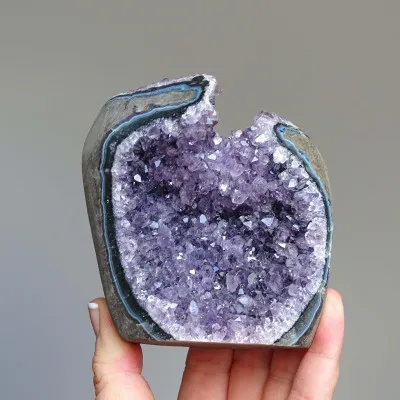 Amethyst-Druse 596g, Uruguay | MINERALS-STONES