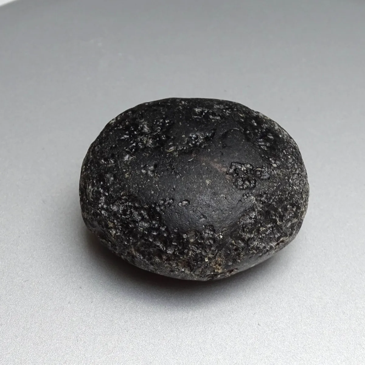 Tektit přírodní indočínit 136g, Vietnam  | MINERALS-STONES®