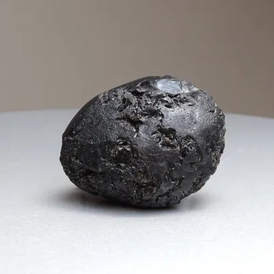 Tektite natural indochinite 65g, Vietnam  | MINERALS-STONES