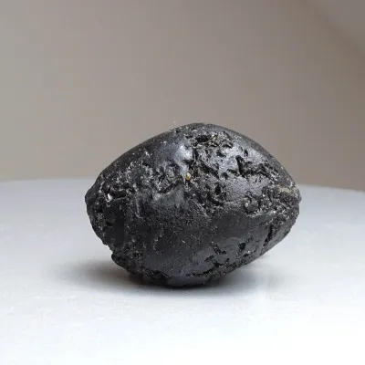 Tektite natural indochinite 65g, Vietnam  | MINERALS-STONES
