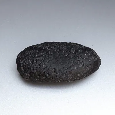 Tektit natürlicher Indocinit 168g, Vietnam  | MINERALS-STONES