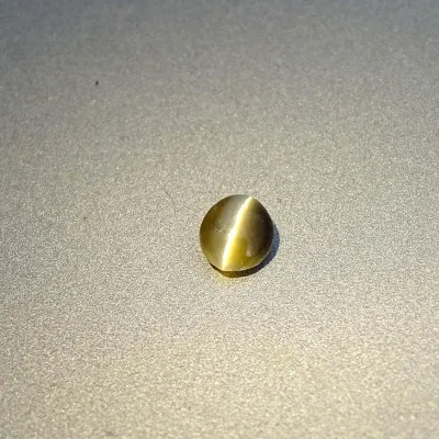 Natürlicher Chrysoberyll – Katzenauge 0,92ct, Sri Lanka | MINERALS-STONES