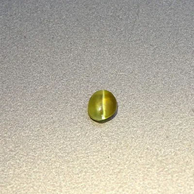 Natürlicher Chrysoberyll – Katzenauge 0,45ct, Sri Lanka | MINERALS-STONES