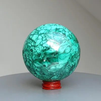 Malachit leštěný - koule 955g, Kongo | MINERALS-STONES®