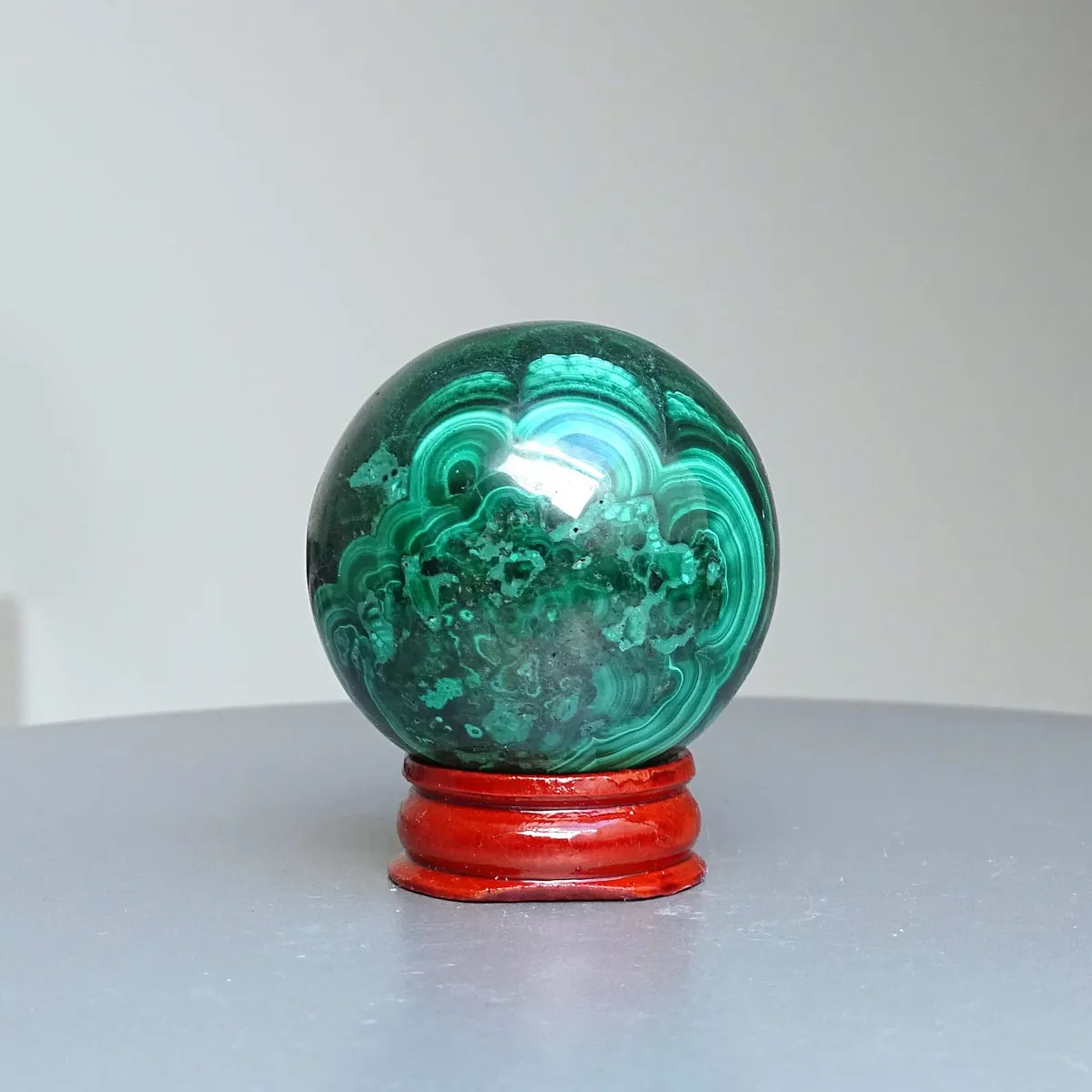 Malachite polished - sphere 181g, Congo | MINERALS-STONES