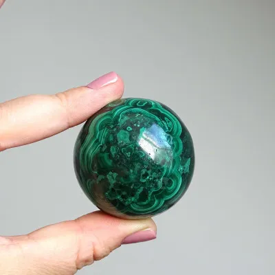 Polierter Malachit – Kugel 181g, Kongo | MINERALS-STONES