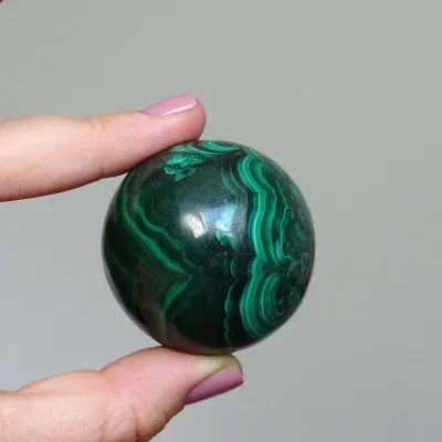 Malachit leštěný - koule 181g, Kongo | MINERALS-STONES®