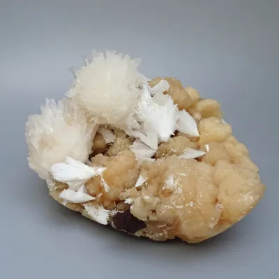 Scolecite on stilbite druse 1896g, India | Minerals-Stones