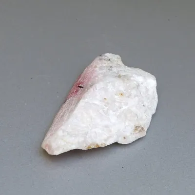 Tugtupit, seltenes Mineral 35,3g, Fluoreszenz unter UV, Grönland