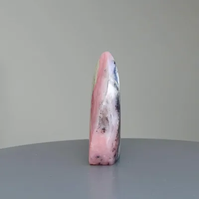 Andiner rosa Opal, poliert 53g, Peru | MINERALS-STONES