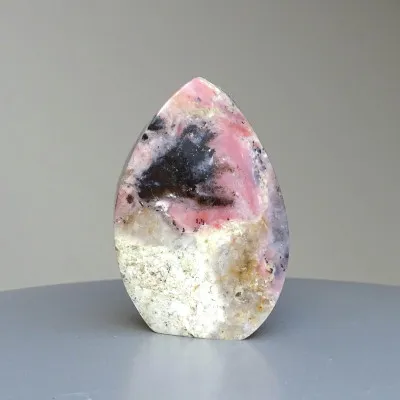 Andean pink opal polished 108g, Peru  | MINERALS-STONES