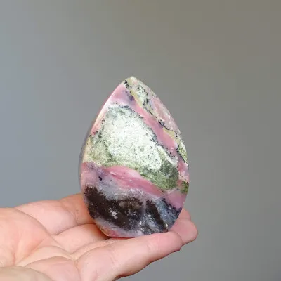 Andean pink opal polished 108g, Peru  | MINERALS-STONES
