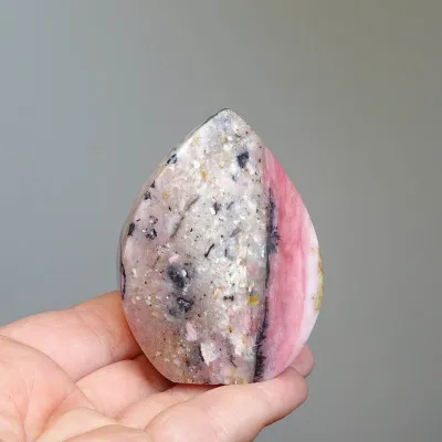 Andean pink opal polished 84g, Peru  | MINERALS-STONES