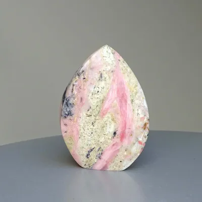 Andean pink opal polished 84g, Peru  | MINERALS-STONES