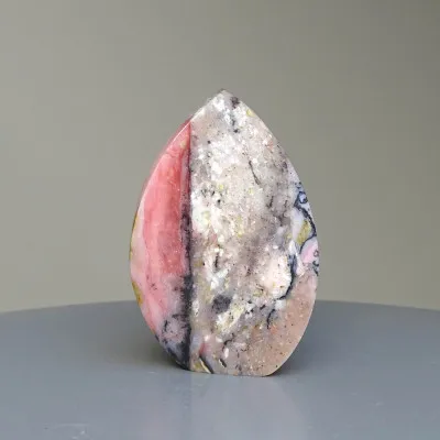 Andiner rosa Opal, poliert 93g, Peru | MINERALS-STONES