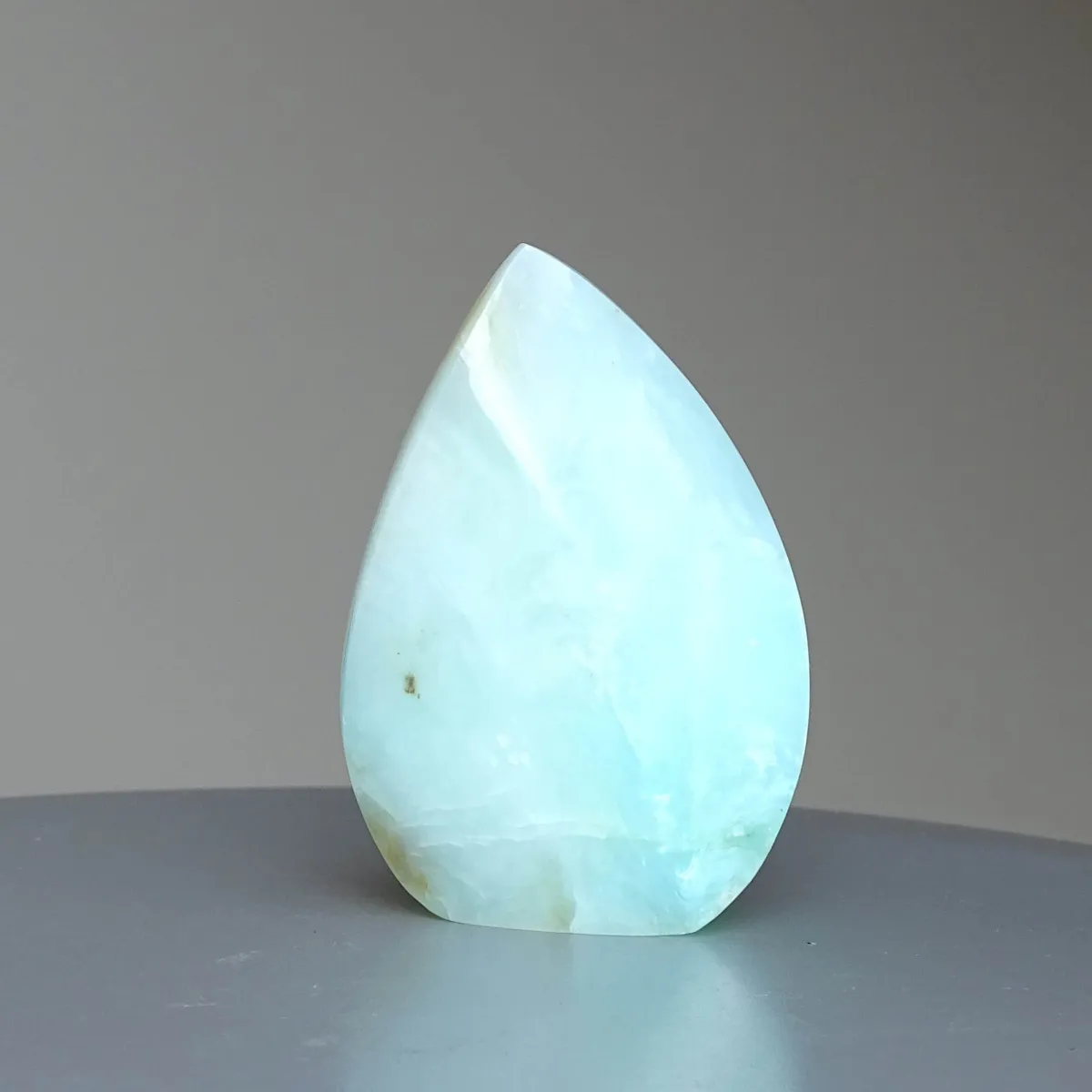 Andean natural blue opal polished 113g, Peru |MINERALS-STONES