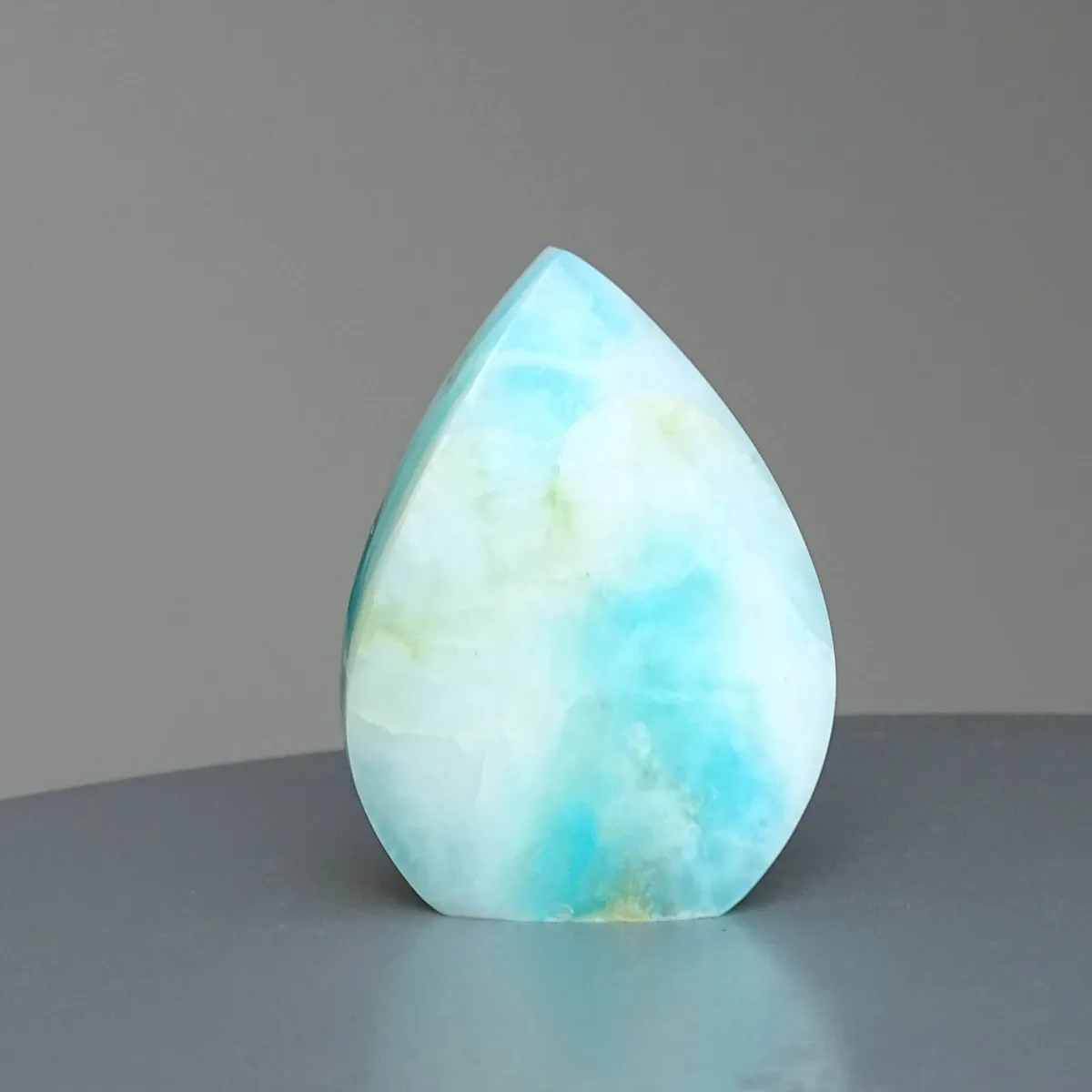 Andean natural blue opal polished 57g, Peru |MINERALS-STONES