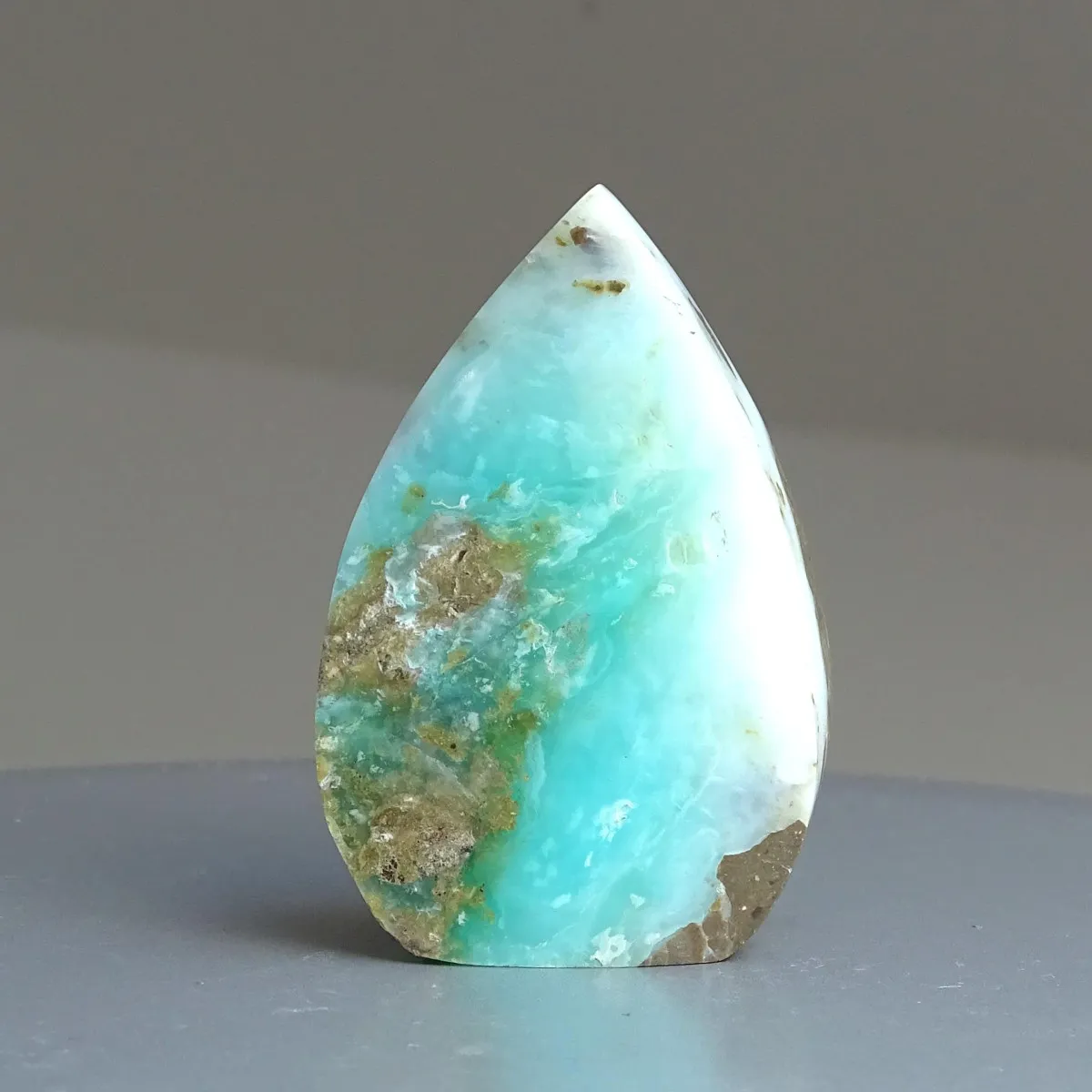 Andean natural blue opal polished 76g, Peru |MINERALS-STONES