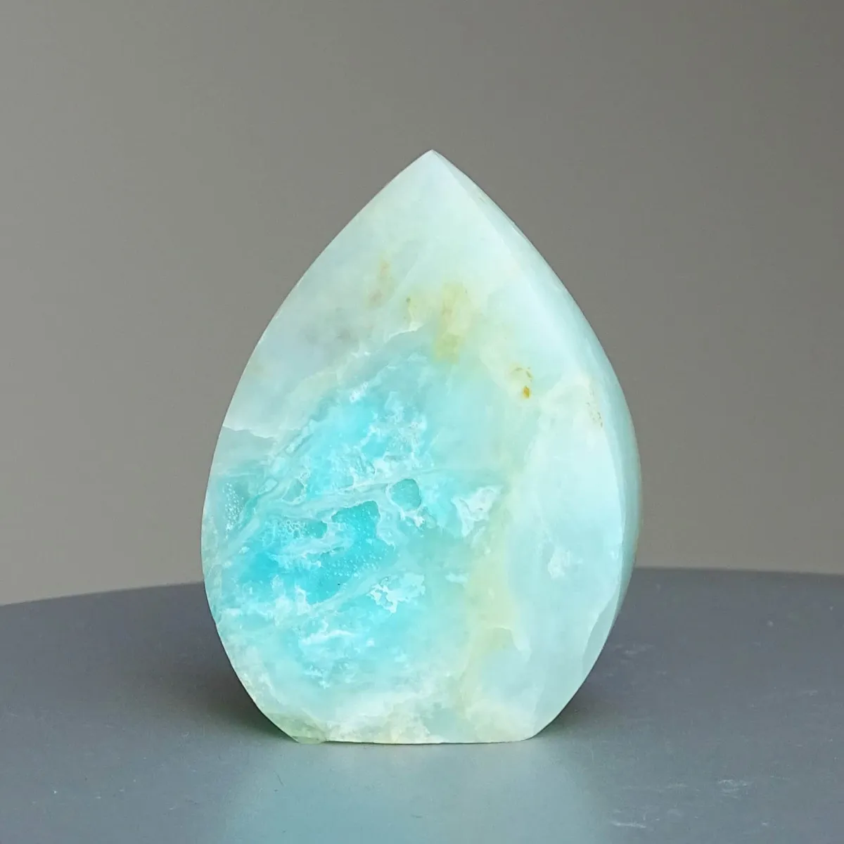 Andean natural blue opal polished 67g, Peru |MINERALS-STONES