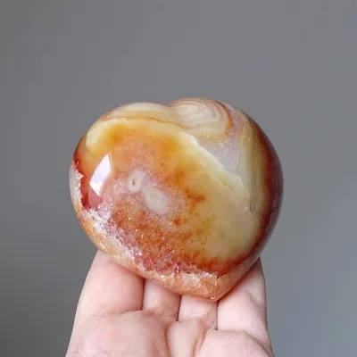 Karneol leštěný srdce 364g, Madagaskar | MINERALS-STONES®