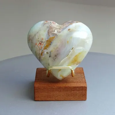 Andean natural blue opal polished 103g, Peru |MINERALS-STONES
