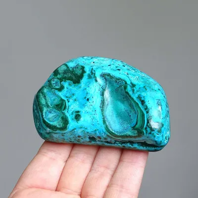 Malachit - chryzokol přírodní leštěný 156g, Kongo | MINERALS-STONES®