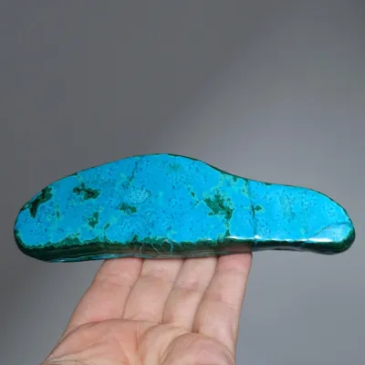 Malachit - chryzokol přírodní leštěný 241g, Kongo | MINERALS-STONES®