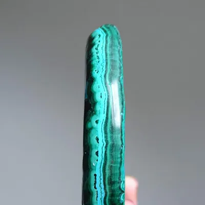 Malachit - chryzokol přírodní leštěný 274g, Kongo | MINERALS-STONES®