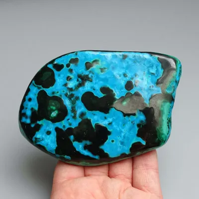 Malachit - chryzokol přírodní leštěný 274g, Kongo | MINERALS-STONES®